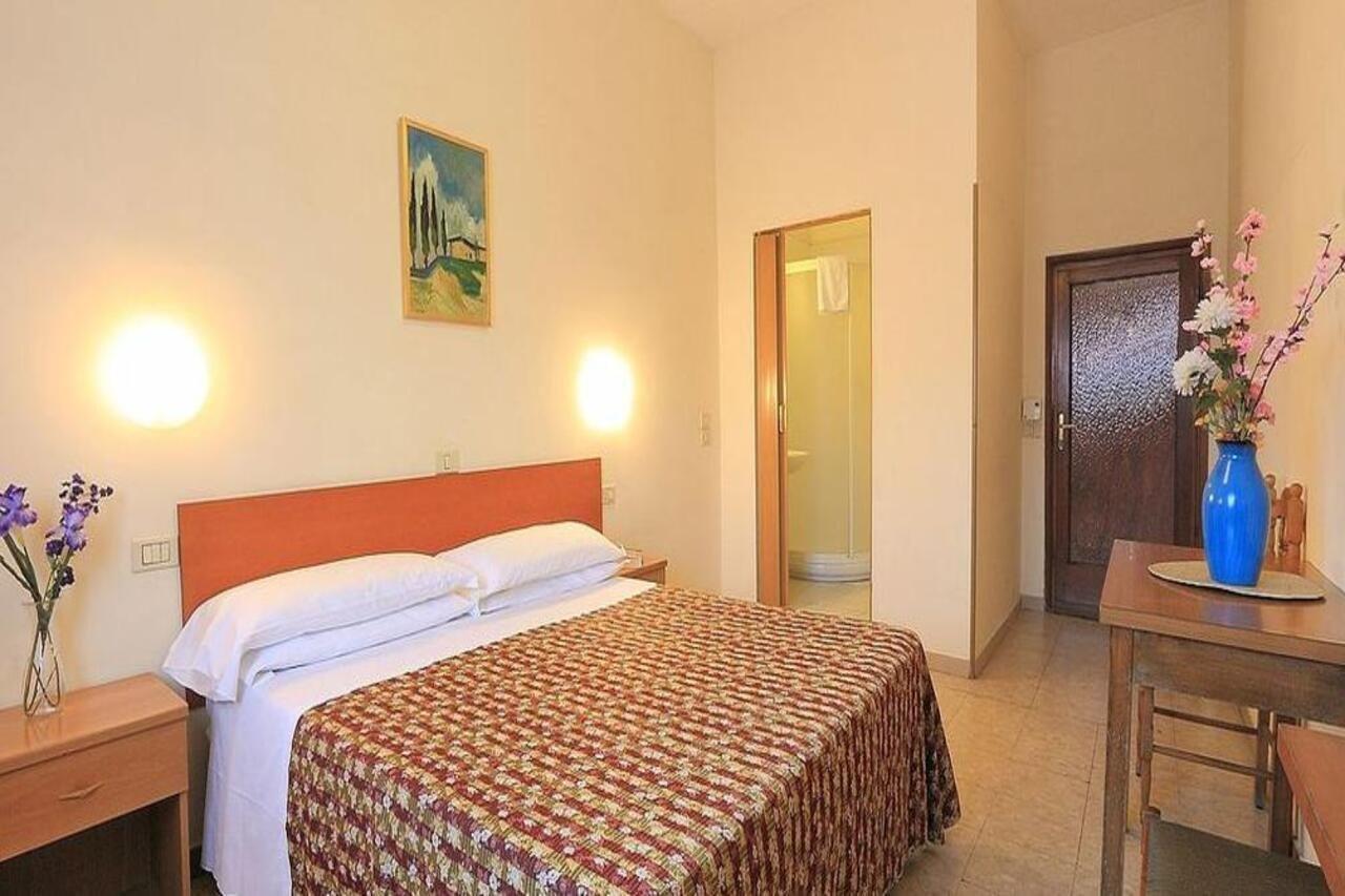 Hotel Ottaviani Florença Exterior foto