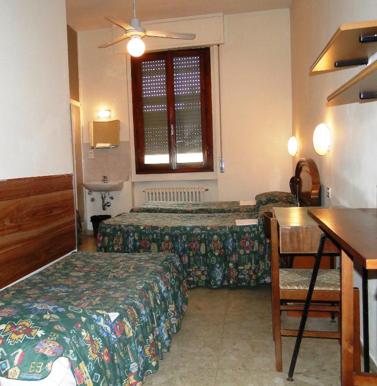 Hotel Ottaviani Florença Quarto foto