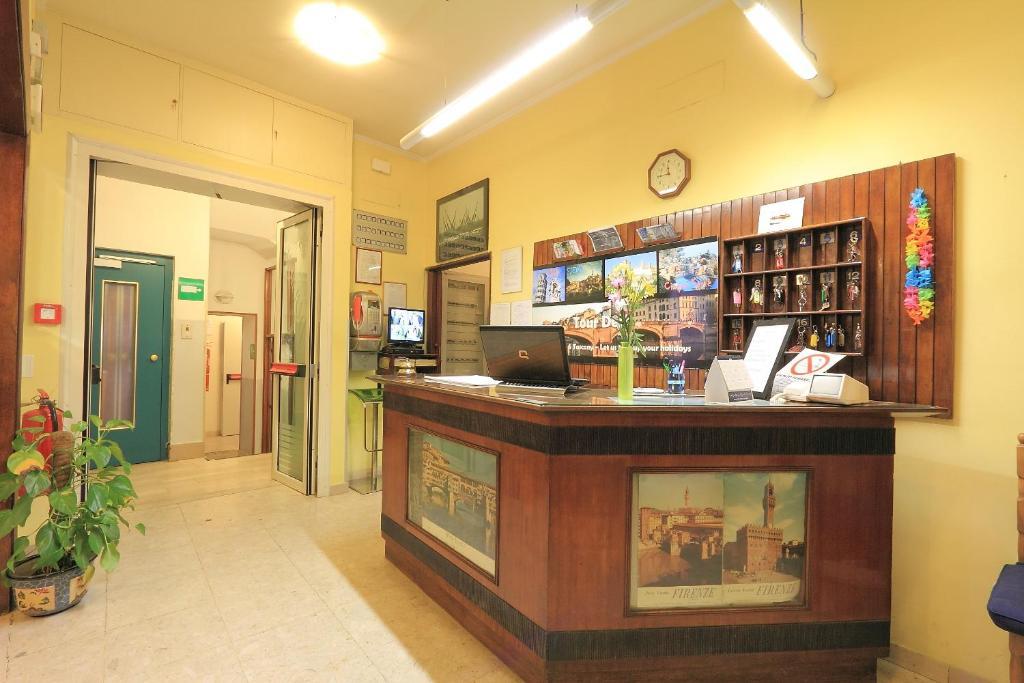 Hotel Ottaviani Florença Exterior foto